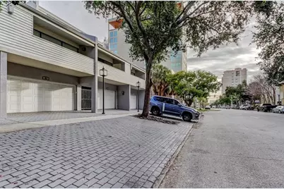 301 2nd Street N #10, Saint Petersburg, FL 33701 - Photo 54