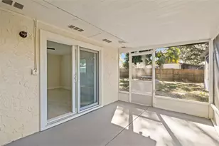 815 Shangri La Dr, Seffner, FL 33584 - Photo 28