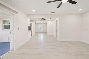 815 Shangri La Dr, Seffner, FL 33584 - Photo 14