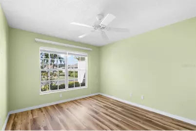 811 Staffordshire Lane, Sun City Center, FL 33573 - Photo 16