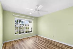 811 Staffordshire Ln, Sun City Center, FL 33573 - Photo 16