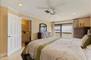 5668 Escondida Blvd S, Saint Petersburg, FL 33715 - Photo 18