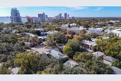 2105 W Southview Avenue, Tampa, FL 33606 - Photo 48
