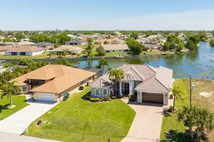 613 SE 4th Pl, Cape Coral, FL 33990 - Photo 50