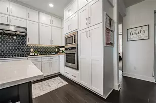 9916 Key Haven Rd, Seminole, FL 33777 - Photo 6