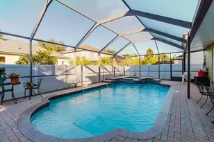 2717 Avon River Dr, Valrico, FL 33596 - Photo 70
