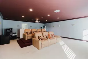 2717 Avon River Dr, Valrico, FL 33596 - Photo 60