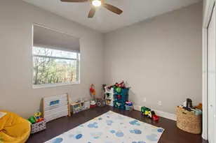 14909 Smitter Reserve Dr, Tampa, FL 33618 - Photo 12