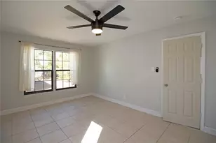 2425 Auburn St S, Saint Petersburg, FL 33712 - Photo 20