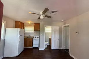 610 S Marin Luther King Jr Ave, Clearwater, FL 33756 - Photo 2