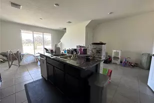 16641 Grotto Steam Pl, Wimauma, FL 33598 - Photo 6