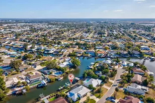 617 Kingston Ct, Apollo Beach, FL 33572 - Photo 80