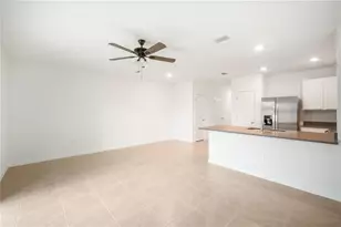 4431 Rachel Fls Dr, Tampa, FL 33610 - Photo 10