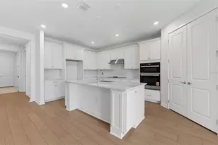 3780 Obsidian Dr, Spring Hill, FL 34609 - Photo 4