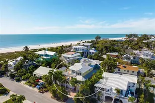 106 79th St, Holmes Beach, FL 34217 - Photo 2