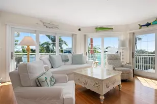 106 79th St, Holmes Beach, FL 34217 - Photo 8