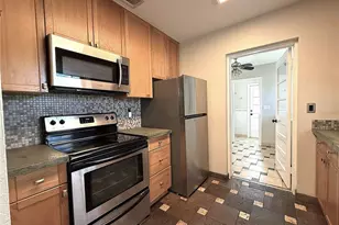 105 N Aurora Ave, Clearwater, FL 33765 - Photo 8