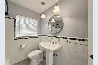 105 N Aurora Avenue, Clearwater, FL 33765 - Photo 20