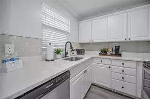 19417 Gulf Blvd, Indian Rocks Beach, FL 33785 - Photo 10