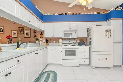 2978 Brookfield Lane, Clearwater, FL 33761 - Photo 4