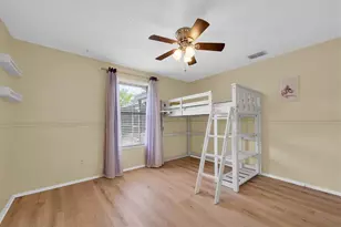 502 Timber Bay Cir E, Oldsmar, FL 34677 - Photo 18