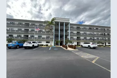 5980 80th Street N #108, Saint Petersburg, FL 33709 - Photo 1