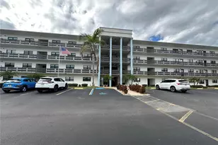 5980 80th St N, Saint Petersburg, FL 33709 - Photo 1