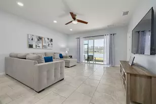 18158 Turning Leaf Cir, Land O Lakes, FL 34638 - Photo 6