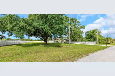 1515 30th Street SE, Ruskin, FL 33570 - Photo 6