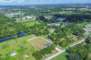 1515 30th St SE, Ruskin, FL 33570 - Photo 88