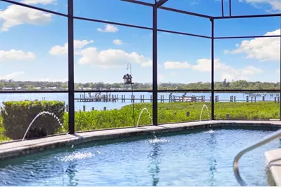 826 Christina Circle, Oldsmar, FL 34677 - Photo 10