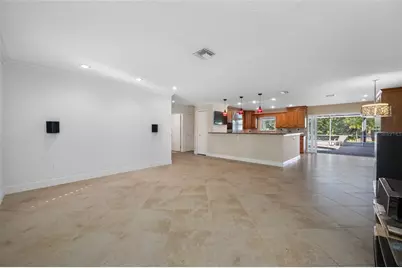 5473 97th Way N, Saint Petersburg, FL 33708 - Photo 12