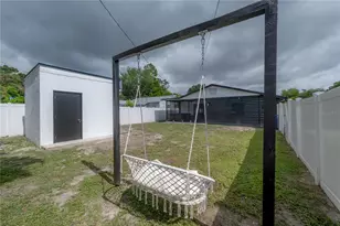 2400 34th Ave N, Saint Petersburg, FL 33713 - Photo 36