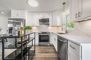 66 Lake Shore Dr, Palm Harbor, FL 34684 - Photo 12