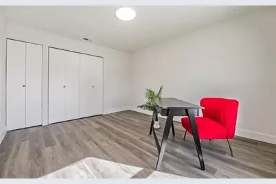 66 Lake Shore Drive, Palm Harbor, FL 34684 - Photo 20