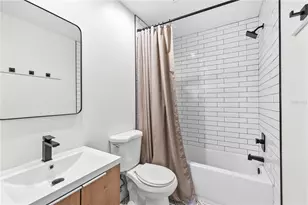1303 W Carissa Ct, Tampa, FL 33604 - Photo 28