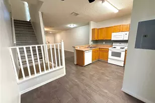 6339 Osprey Lake Cir, Riverview, FL 33578 - Photo 10