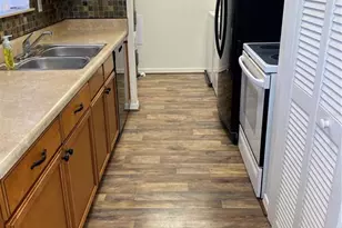 14183 Pomona Ave, Spring Hill, FL 34609 - Photo 4