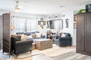 9015 Sarah Dr, Polk City, FL 33868 - Photo 8