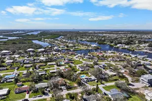 309 11th St SW, Ruskin, FL 33570 - Photo 44