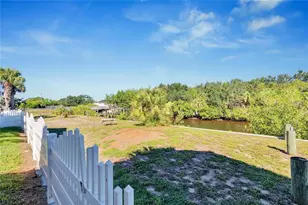 6516 Simone Shores Cir, Apollo Beach, FL 33572 - Photo 50