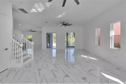 6516 Simone Shores Circle, Apollo Beach, FL 33572 - Photo 4