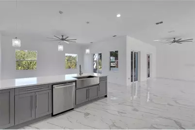 6516 Simone Shores Circle, Apollo Beach, FL 33572 - Photo 14