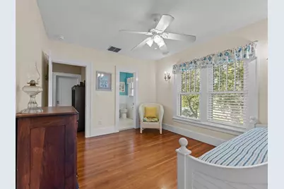 231 72nd Street N, Saint Petersburg, FL 33710 - Photo 30