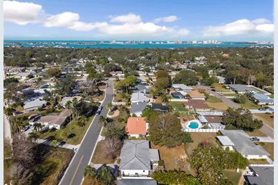 610 Palm Avenue, Belleair, FL 33756 - Photo 4