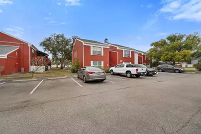 1290 83rd Avenue N #B, Saint Petersburg, FL 33702 - Photo 1