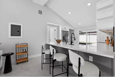 10111 Pine Trails Court, Tampa, FL 33615 - Photo 14