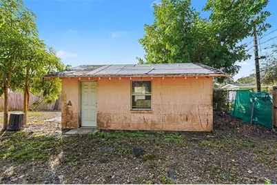 2405 44th Street S, Saint Petersburg, FL 33711 - Photo 30