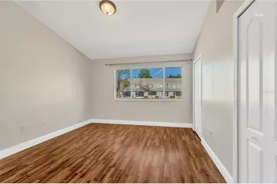 2405 Lake Woodberry Circle, Brandon, FL 33510 - Photo 14