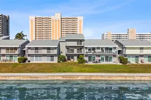 1301 Gulf Blvd, Clearwater Beach, FL 33767 - Photo 2